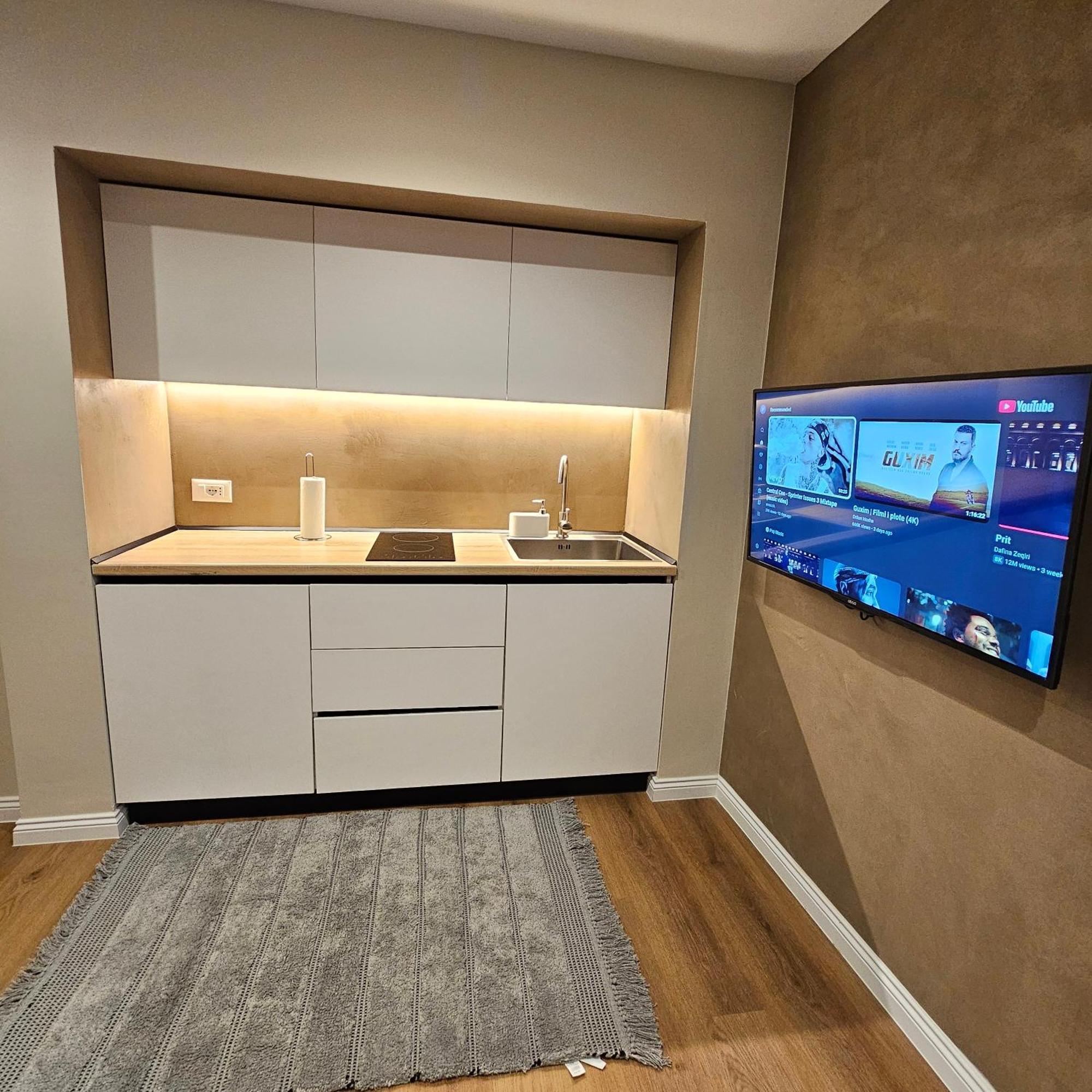 Center Piazza In Deluxe Апартаменты Тирана